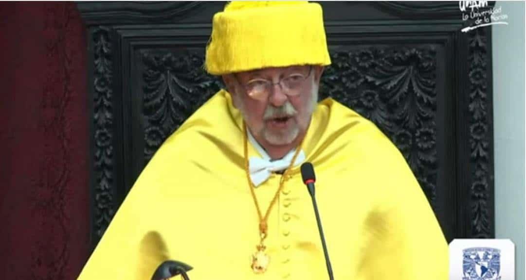 Rector de la UNAM recibe doctorado honoris causa