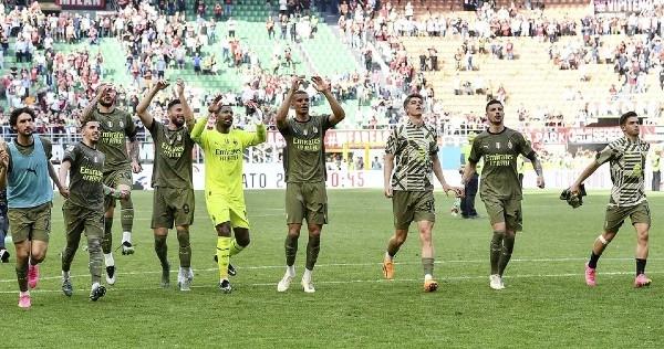 Se impone Milan a la Lazio y llegan motivados a la UCL