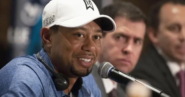 Vuelve Tiger a las andadas