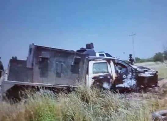Hallan camión blindado y camioneta destrozados en Dr. Coss