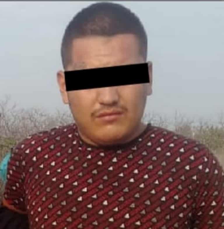 Elementos de la Secretaría de Seguridad y Vialidad de Salinas Victoria, detuvieron a un hombre tras portar cartuchos de uso exclusivo del ejército mexicano, en una zona ejidal de esta localidad