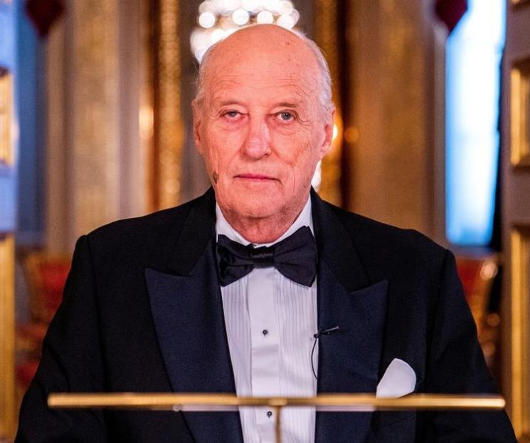 Hospitalizan al rey Harald de Noruega
