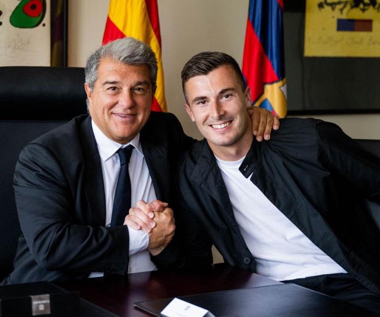 Renueva el Barcelona a Iñaki Peña