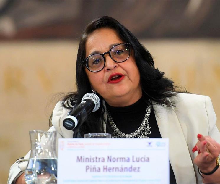 Otorgan premio de Derechos Humanos 2023 a ministra Piña