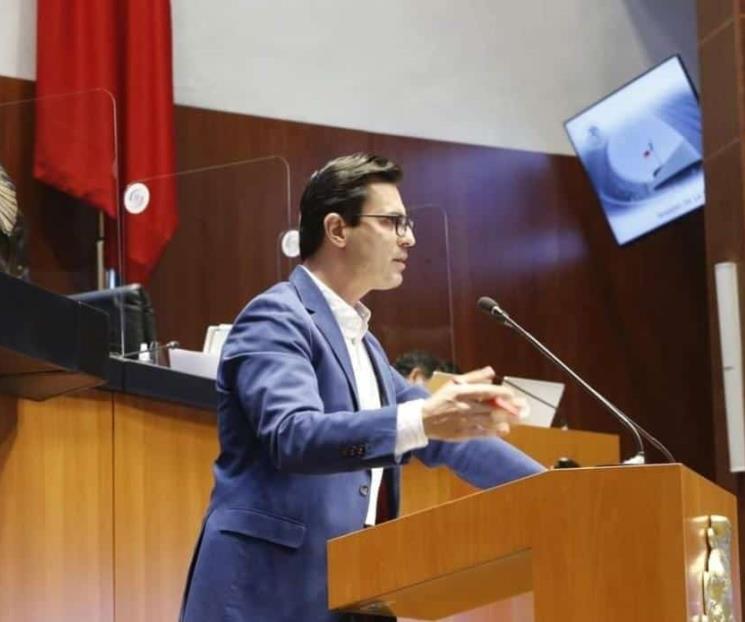 Renuncia Jesús Horacio González al PAN