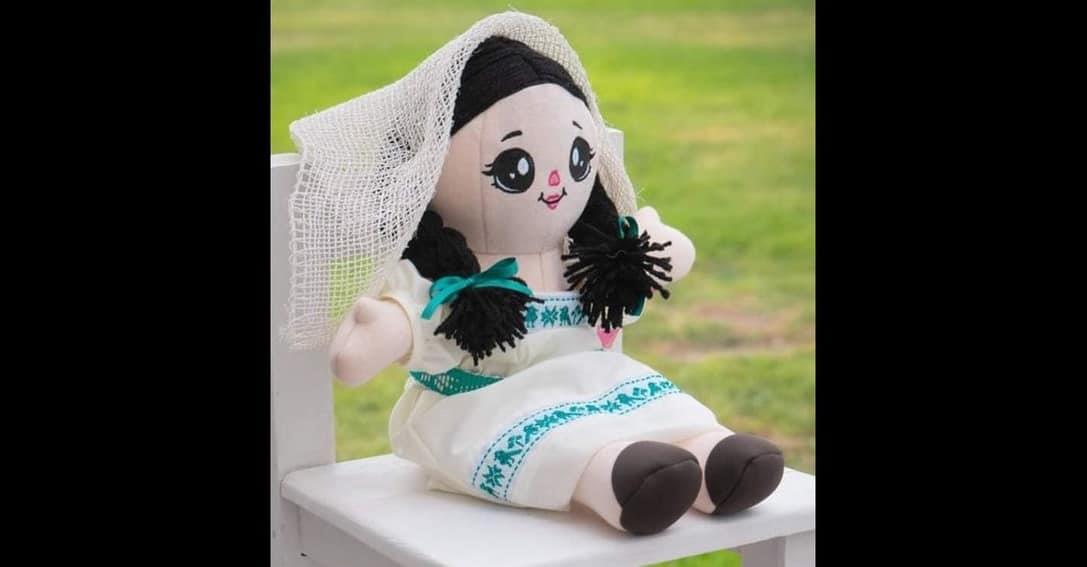 Buscan proteger creaciones de artesanas