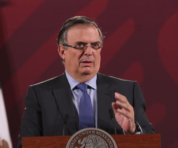 John Kennedy es profundamente ignorante, dice Ebrard