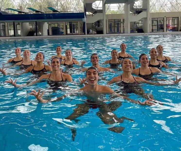 Logran oro en Natación Artística y sin la Conade