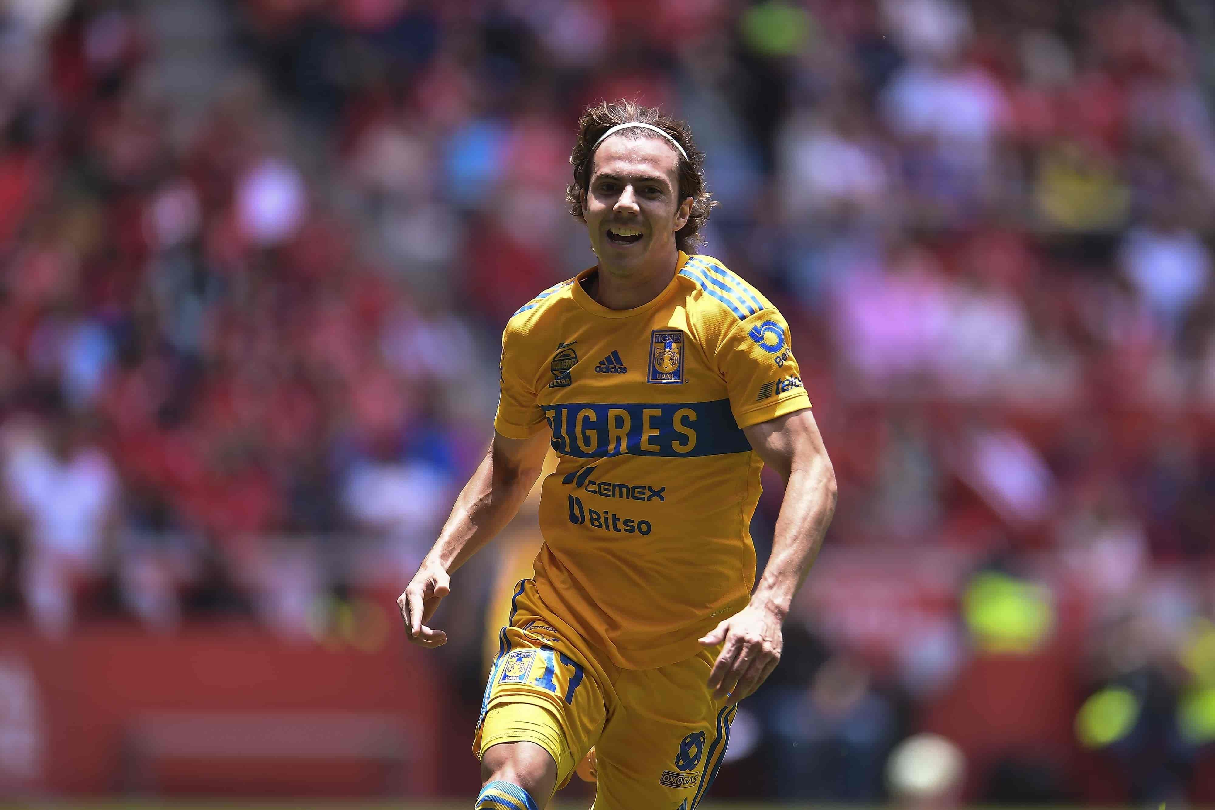 Sebastián Córdova hace el del descuento.