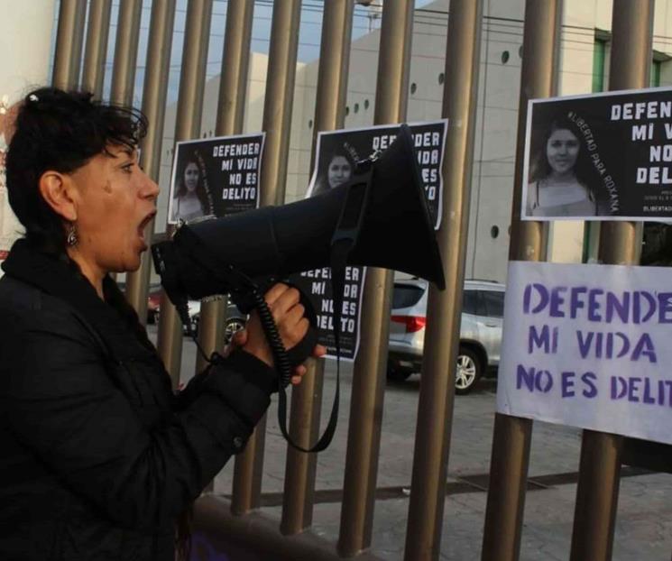 Sentencian a mujer por matar a su violador Sentencian a mujer por matar a su violador