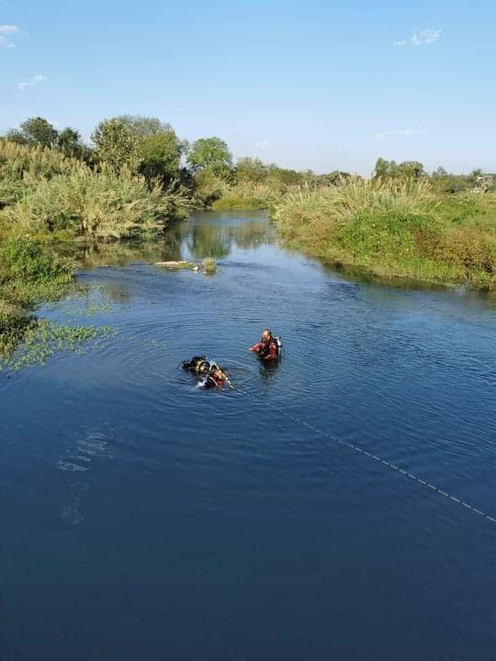 Elementos de Protección Civil del Estado, implementaron un operativo de búsqueda, al reportarse el caso de un hombre que fue arrastrado por la corriente del Rio San Juan en el municipio de Los Ramones, Nuevo León