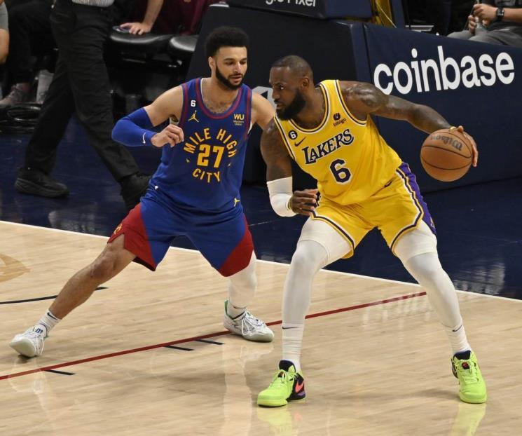 Nuggets se adelantan