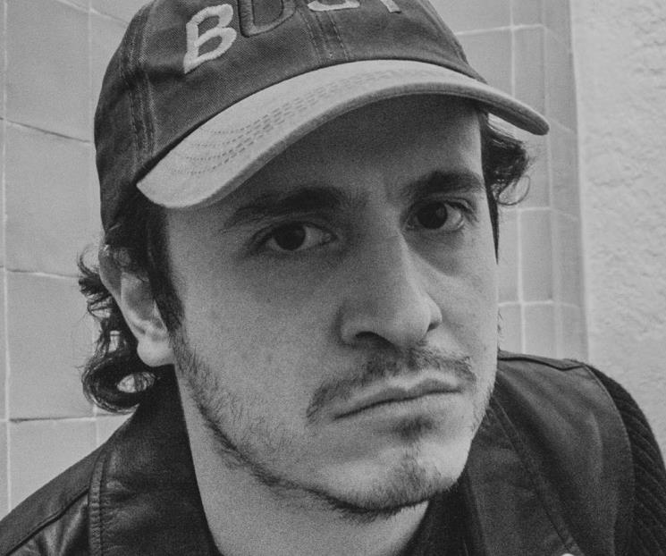 Agreden a OFarrill afuera de clínica donde acusó maltrato