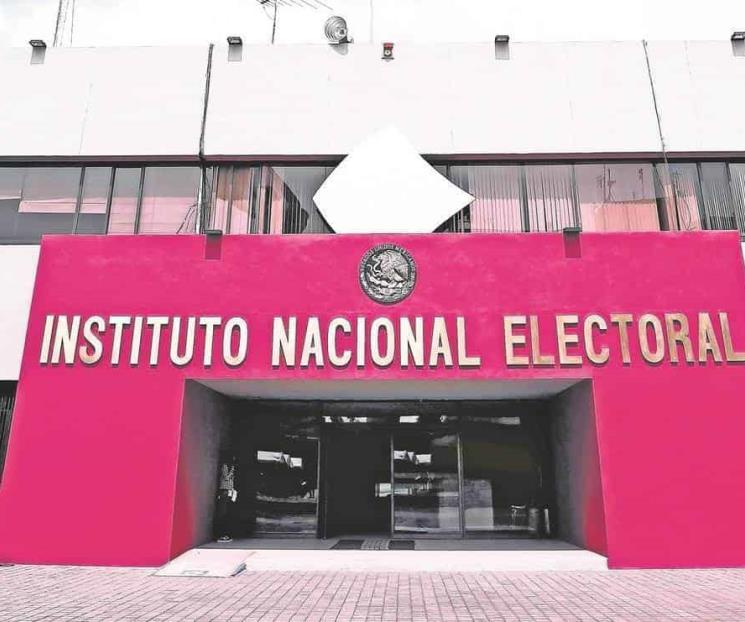 INE llama a Presidente y funcionarios a apegarse a la ley