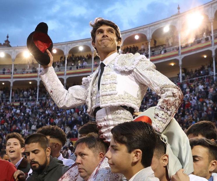 Sale Castella por la Puerta Grande en la Plaza de Las Ventas