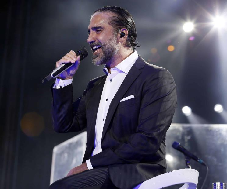 Homenajeará Alejandro Fernández a su padre