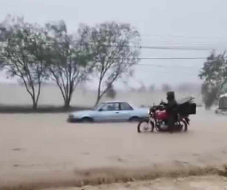 Provocan intensas lluvias inundaciones y encharcamientos
