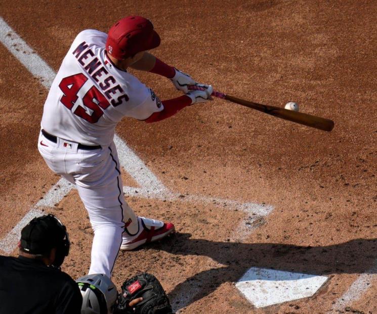 Brilla Meneses en victoria de los Nacionales Brilla Meneses en victoria de los Nacionales