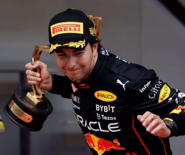 Se rinden en Ferrari ante Checo y Max