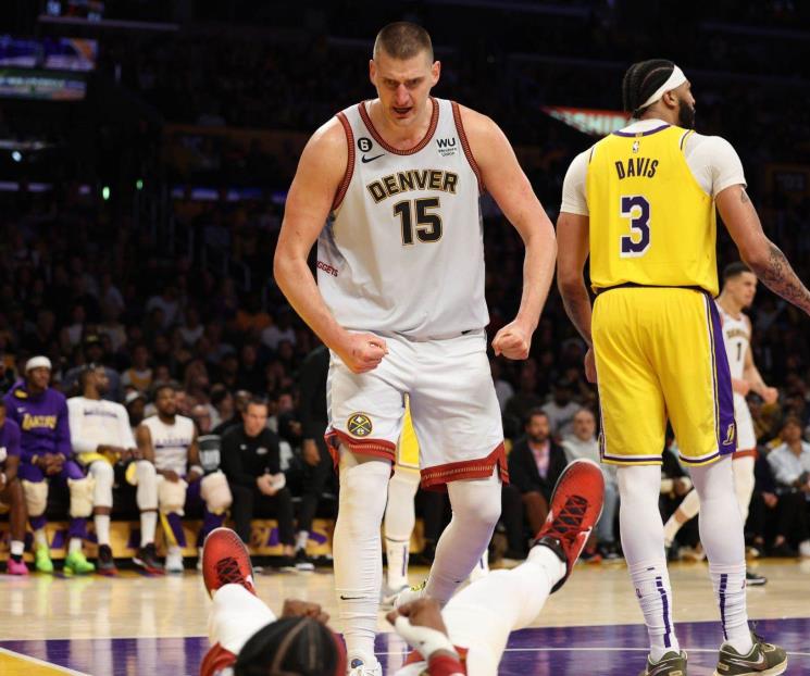 Denver avanza a las finales de la NBA