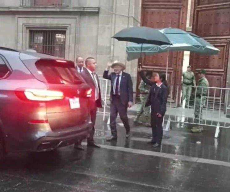 Concluye encuentro entre AMLO y Ken Salaza