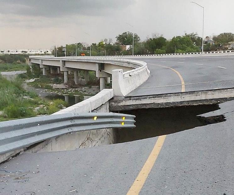 Piden reparar socavón de Morones Prieto