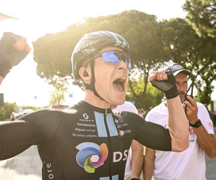 Gana Dainese la etapa 17 del Giro de Italia Gana Dainese la etapa 17 del Giro de Italia
