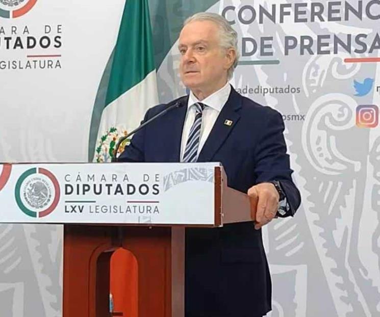 Creel niega ser el autor del requisito de las firmas