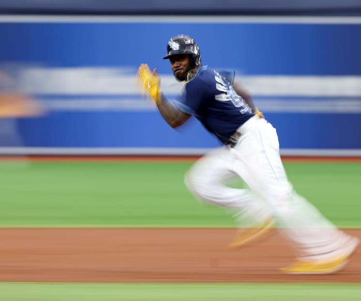 Brillan mexicanos en duelo entre Tampa Bay y Toronto