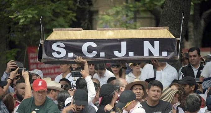 Dio Piña poder a jueces para liberar a narcos: AMLO