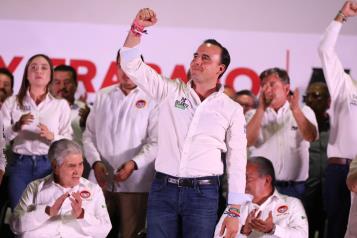 Llama Jim&eacute;nez a &acute;inundar&acute; las urnas