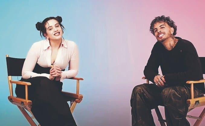 Rosalía cuenta cómo se comprometió con Rauw Alejandro Rosalía cuenta cómo se comprometió con Rauw Alejandro