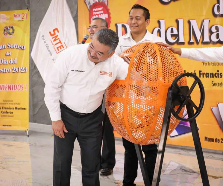 Celebra Sección 21 el Gran Sorteo del Día del Maestro Celebra Sección 21 el Gran Sorteo del Día del Maestro
