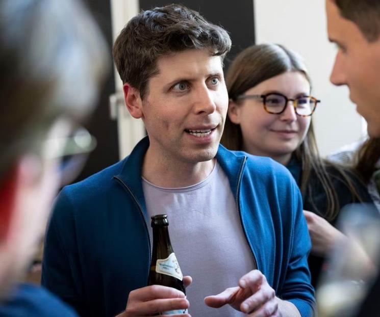 Advierten riesgo de extinción para la humanidad por IA