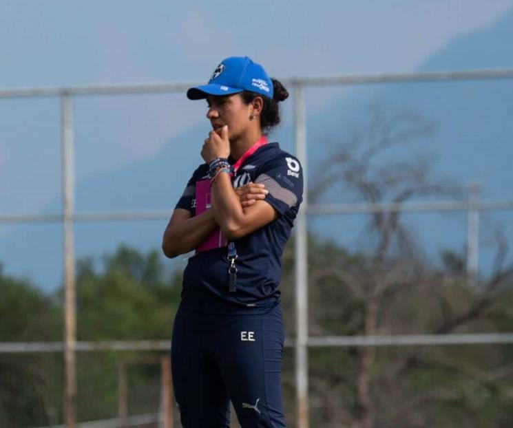 Seguiría Eva con Rayadas 