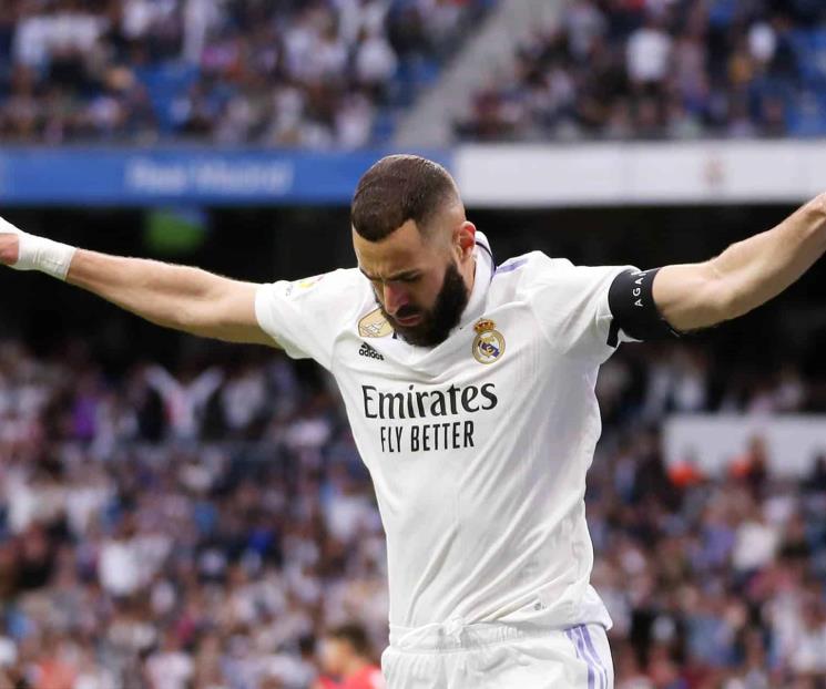 Tiene Benzema oferta de 100 MDE de club árabe