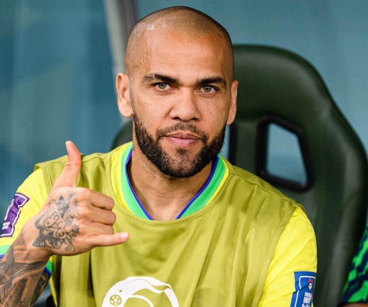Familia de Dani Alves garantiza que él está bien en prisión Familia de Dani Alves garantiza que él está bien en prisión