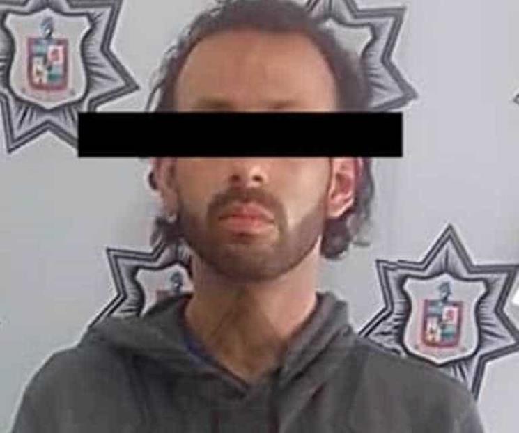 Asaltan tienda; los detienen