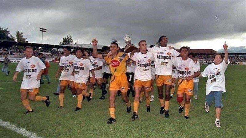 Cumplen Tigres 26 años de haber ascendido