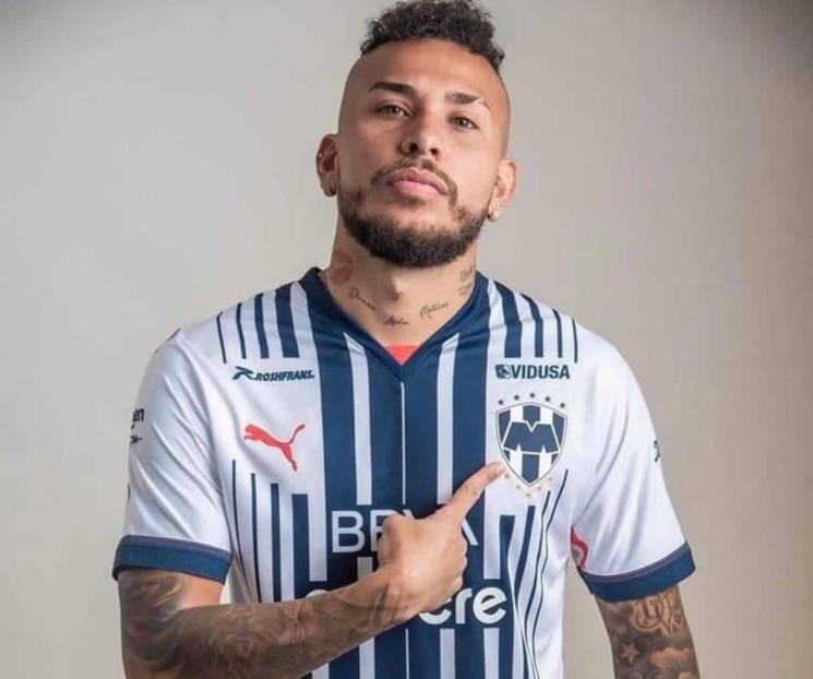 Buscaría Rayados darle salida a dos extranjeros Buscaría Rayados darle salida a dos extranjeros