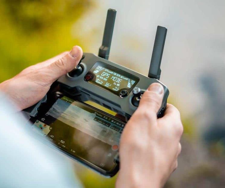 Me expresé mal, dice funcionario sobre accidente con dron