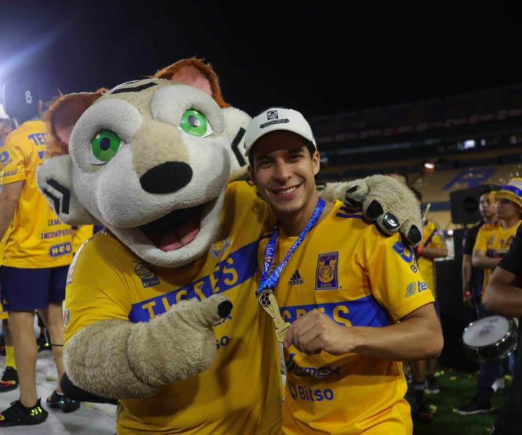 En Tigres existe el interés de que Laínez siga en el club