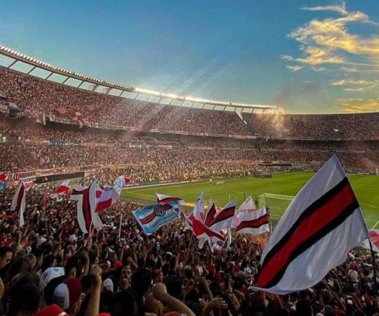 Fallece hincha de River y se suspende partido en Argentina