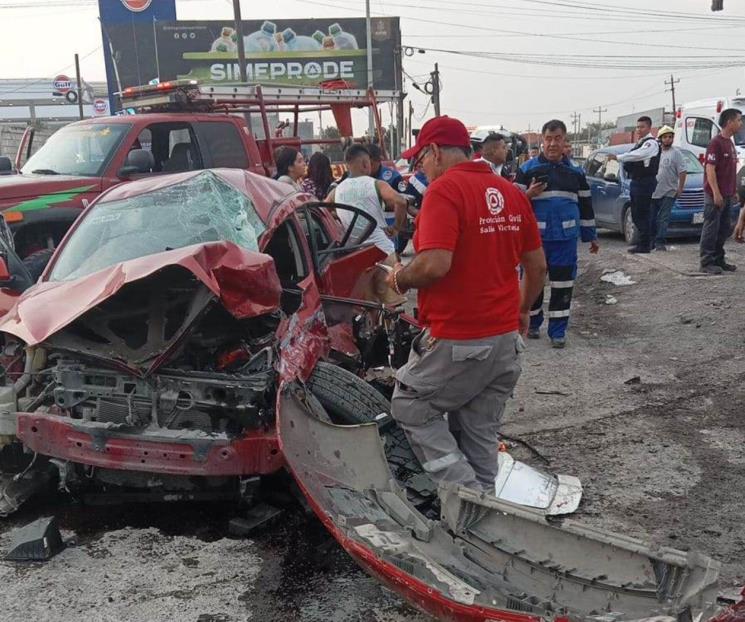 Fallece bebé tras choque en Salinas Victoria Fallece bebé tras choque en Salinas Victoria