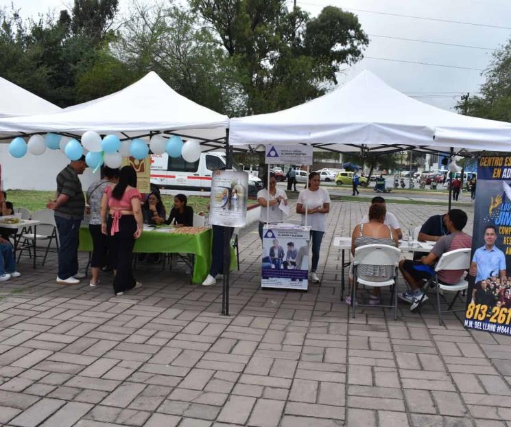 Acercan atención médica a jóvenes regios Acercan atención médica a jóvenes regios