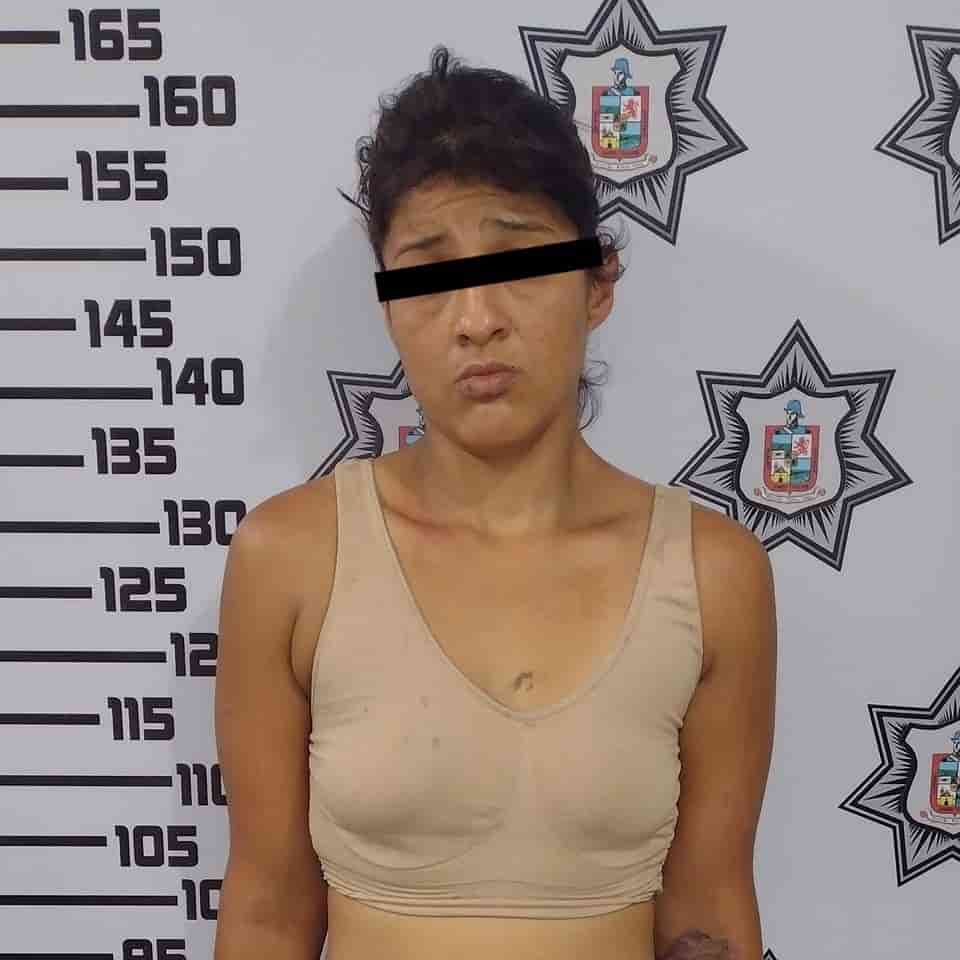 Elementos de la Secretaria de Seguridad Pública del municipio de Allende, detuvieron a una pareja que asaltó con lujo de violencia, una vivienda, donde se apoderó de dinero en efectivo y joyas en la cabecera municipal