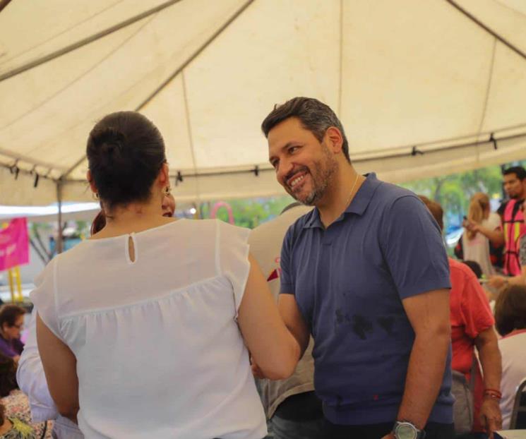 Brindan asesoría jurídica con la “Brigada por la Familia”