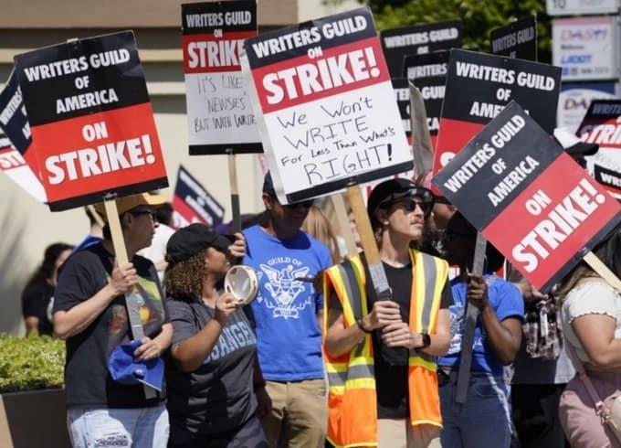 Vota el gremio de actores de Hollywood por ir a la huelga