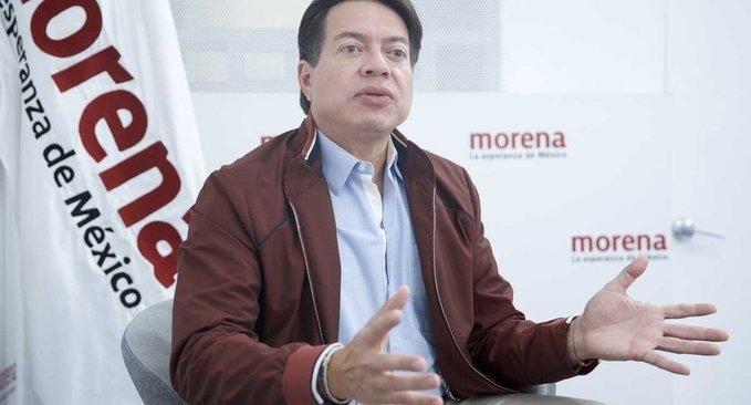 Delgado pide a corcholatas dejar cargos, por equidad