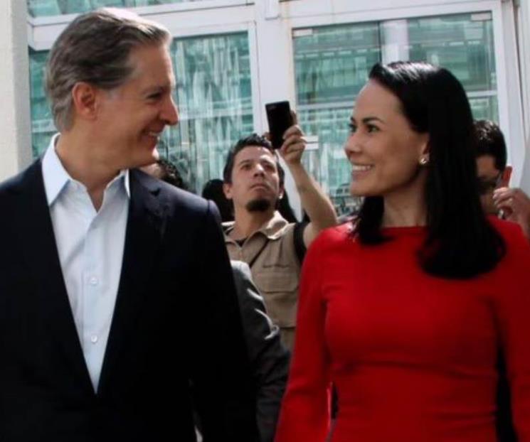 Del Moral dice que seguirá caminando al lado de Del Mazo